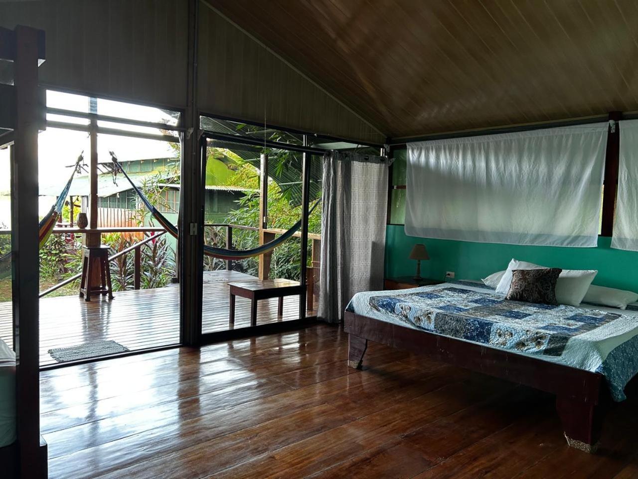 Nativos Corcovado Cabins Drakes Bay Екстериор снимка